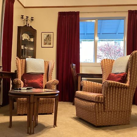 غريتاون The Old School House Bed And Breakfast المظهر الخارجي الصورة